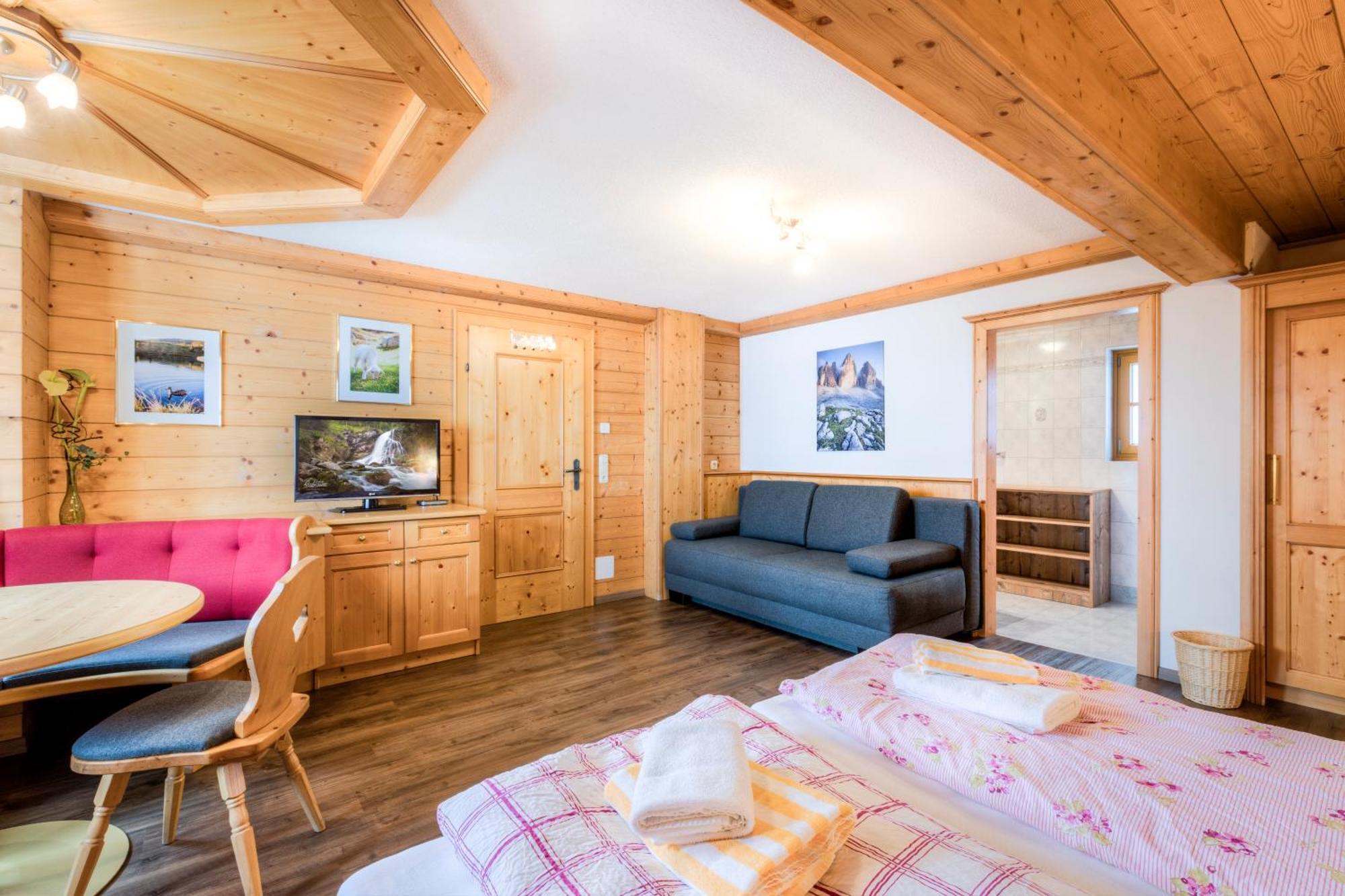 Schmiedlehenalm Apartment โอเบอร์เทาเอิร์น ภายนอก รูปภาพ