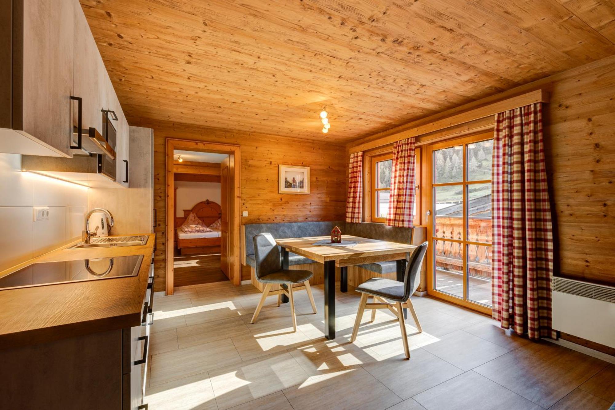 Schmiedlehenalm Apartment โอเบอร์เทาเอิร์น ภายนอก รูปภาพ