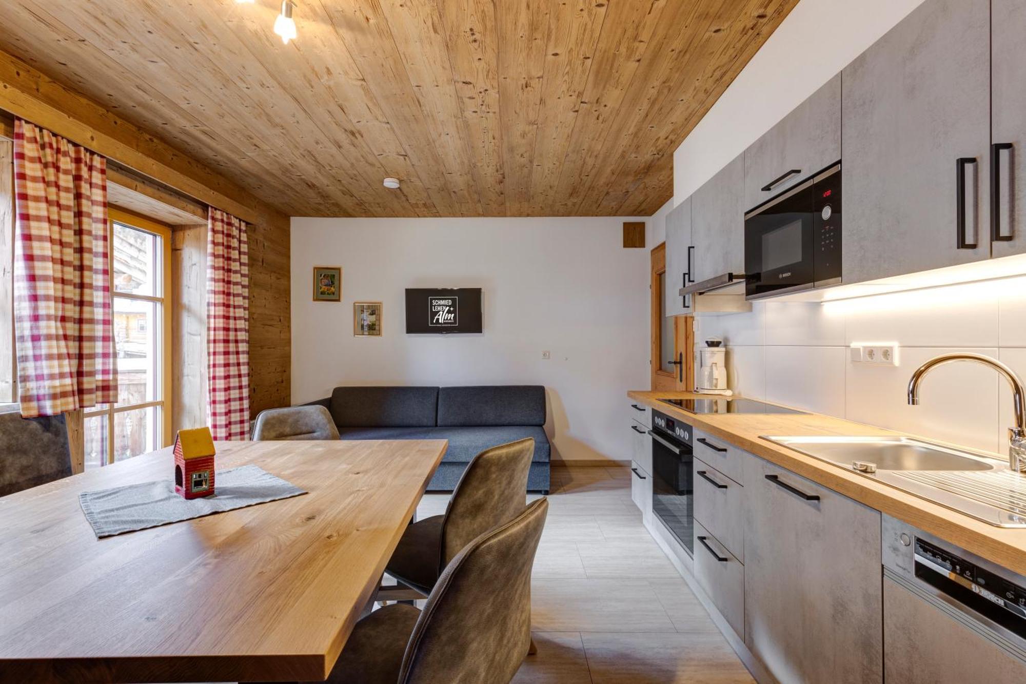 Schmiedlehenalm Apartment โอเบอร์เทาเอิร์น ภายนอก รูปภาพ
